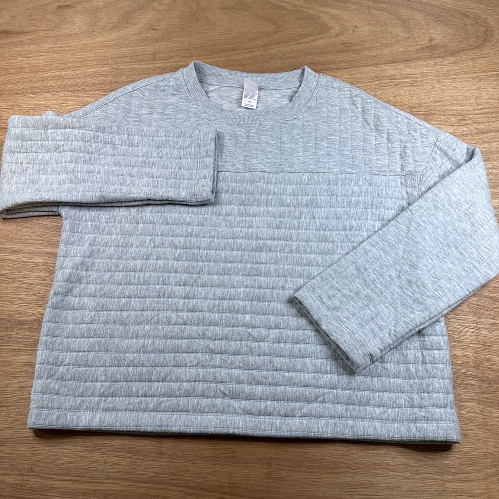 Auden Quilted Sweatshirt Womens Medium Gray Pullover Long Sleeve Cozy Lounge